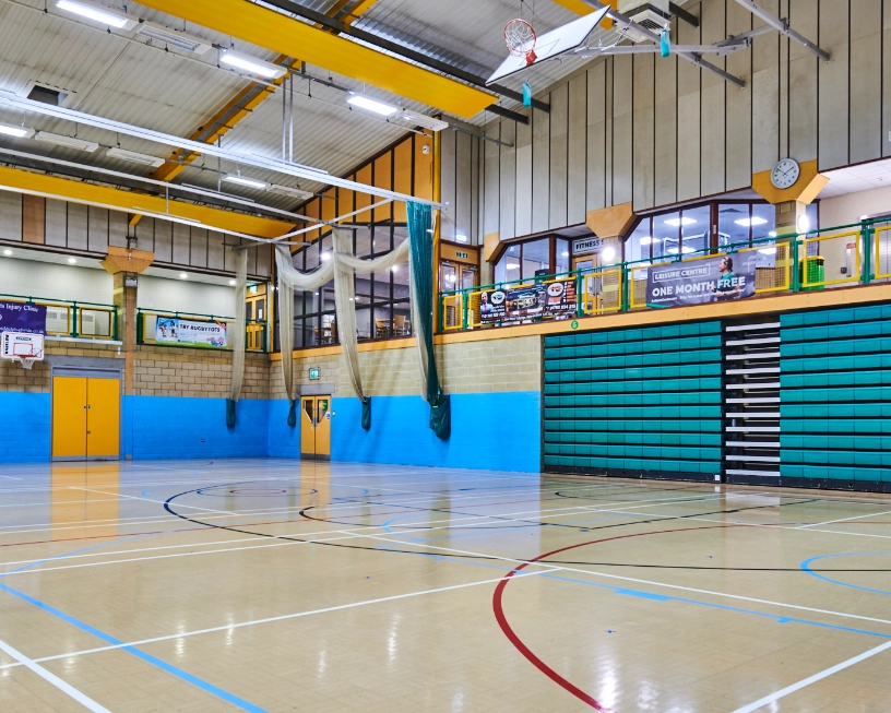 KIDS HOLIDAY CLUBS